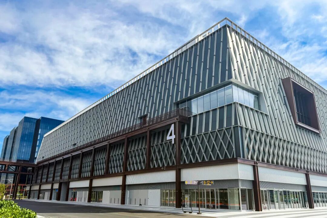 Jangho Photovoltaic | CIFTIS Permanent Host Site: A Green Transformation with BIPV